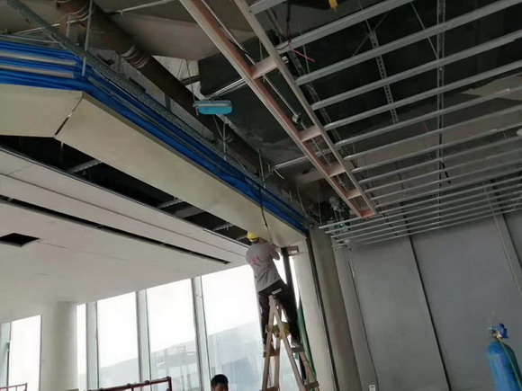 無(wú)機(jī)布防火卷簾門(mén) (2).jpg